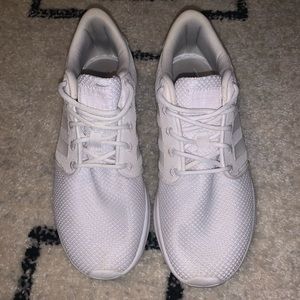 Adidas NEO memory foam